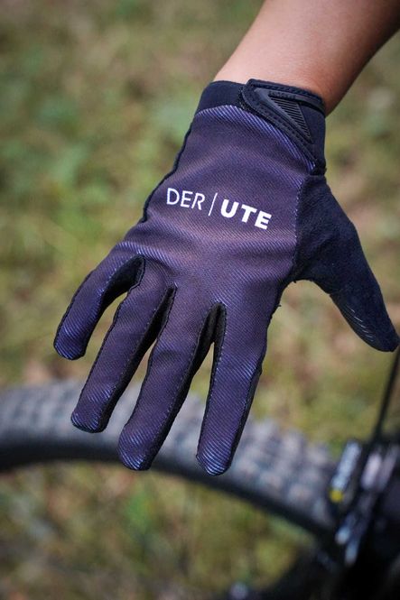 Hovedbilde Dakine x DERUTE Syncline Glove