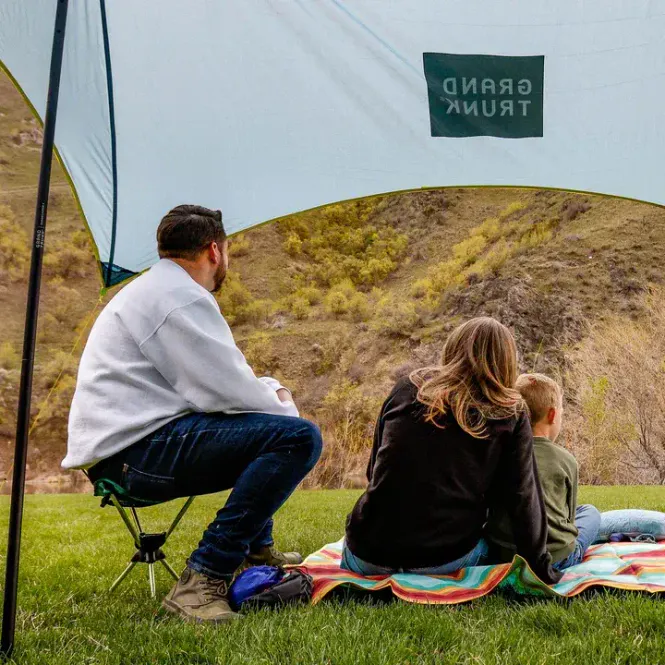 Hovedbilde Grand Trunk ShadeCaster 4 Person Sunshade Storm